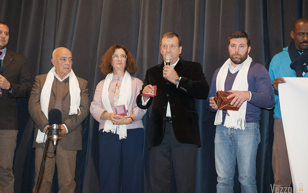 Il premio dell’Avis ai volontari